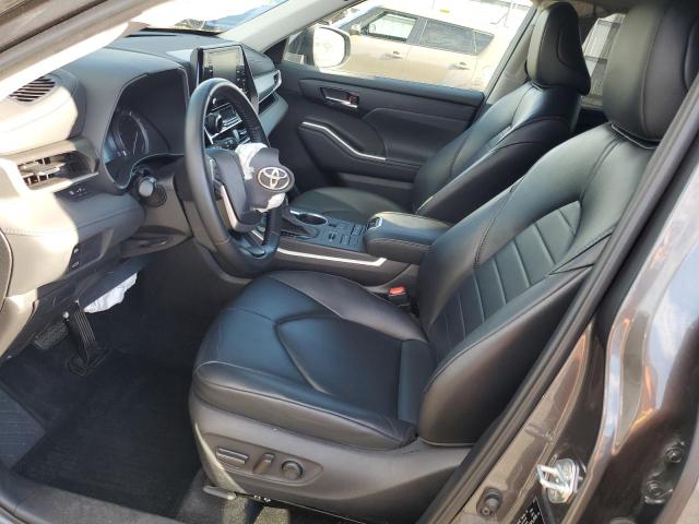 5TDGZRBH1NS571920 - 2022 TOYOTA HIGHLANDER XLE GRAY photo 7