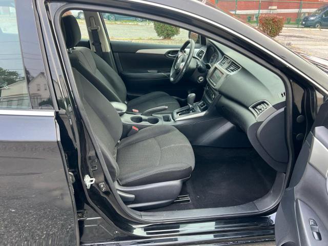 3N1AB7AP3JY314433 - 2018 NISSAN SENTRA S Noir photo 5