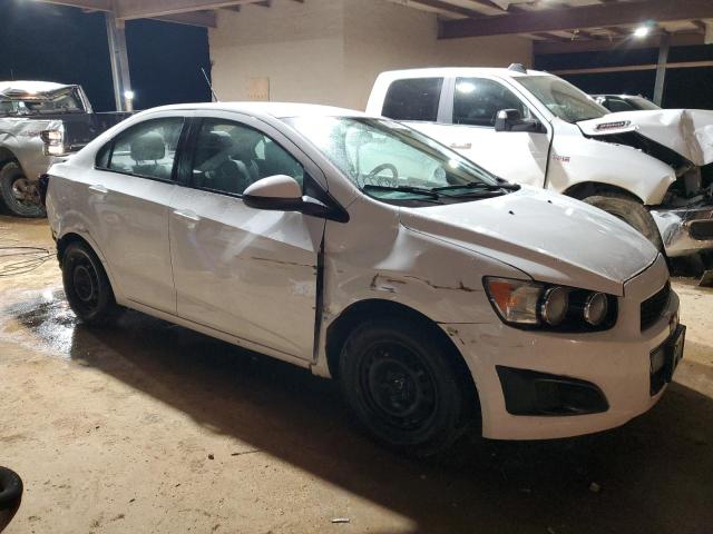 1G1JA5SH1E4235601 - 2014 CHEVROLET SONIC LS WHITE photo 4