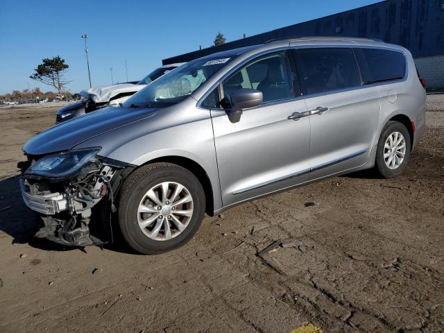 2017 CHRYSLER PACIFICA TOURING L, 