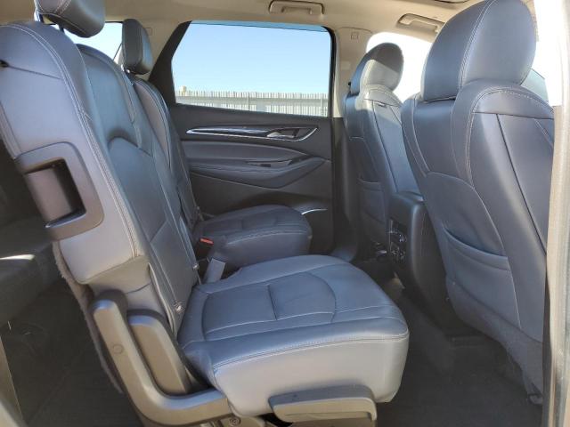 5GAEVAKWXJJ166795 - 2018 BUICK ENCLAVE ESSENCE 银色 照片 11