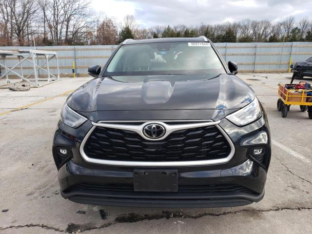 5TDGZRAH7NS558445 - 2022 TOYOTA HIGHLANDER XLE BLACK photo 5