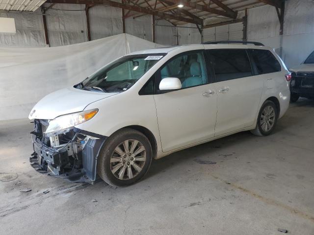 2015 TOYOTA SIENNA XLE, 