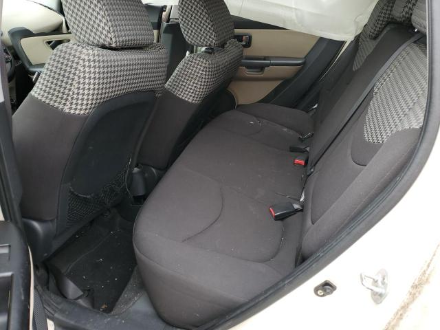 KNDJT2A21A7178158 - 2010 KIA SOUL + CREAM photo 10