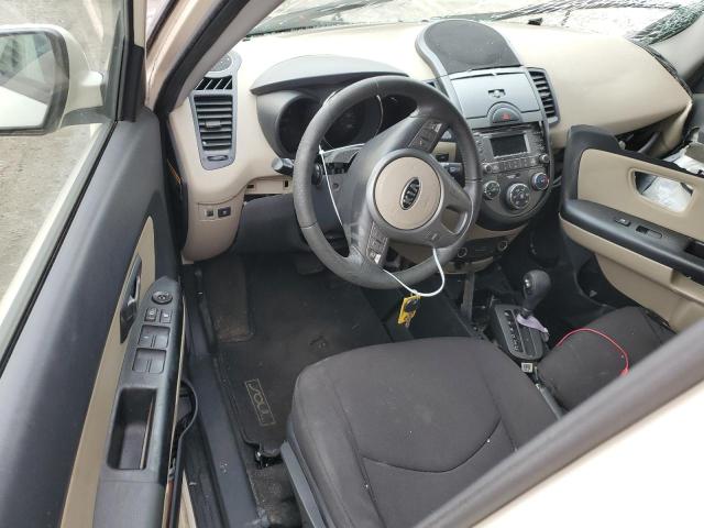 KNDJT2A21A7178158 - 2010 KIA SOUL + CREAM photo 8