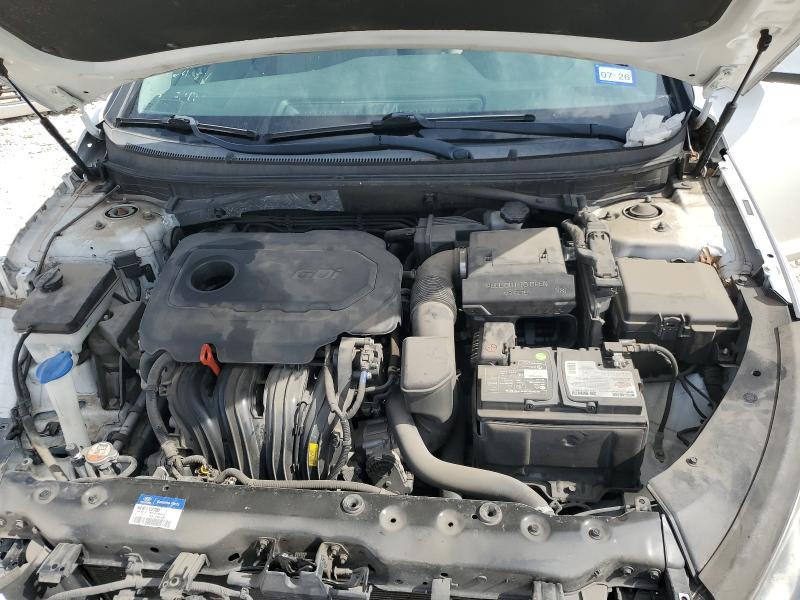 5NPE24AF5JH665913 - 2018 HYUNDAI SONATA SE WHITE photo 11