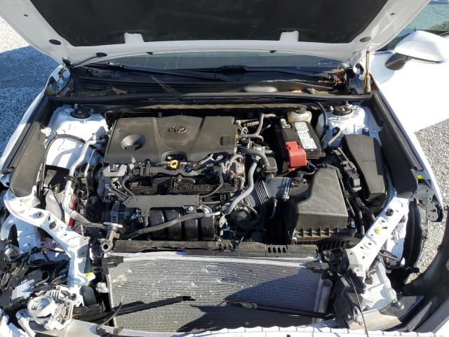 4T1G11AK8RU886538 - 2024 TOYOTA CAMRY SE NIGHT SHADE WHITE photo 11