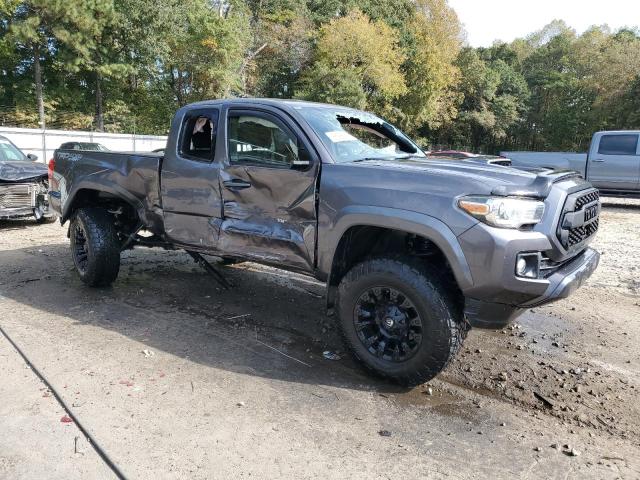 5TFSZ5AN4HX100790 - 2017 TOYOTA TACOMA ACCESS CAB Gris foto 4