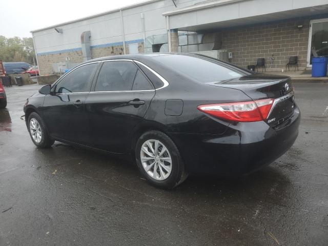 4T4BF1FK7GR525986 - 2016 TOYOTA CAMRY LE BLACK photo 2