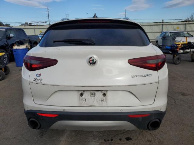 ZASFAKBN1J7B74851 - 2018 ALFA ROMEO STELVIO TI WHITE photo 6