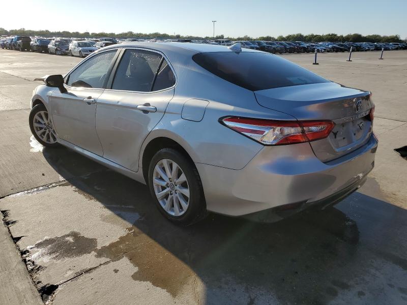 4T1B11HK1KU721954 - 2019 TOYOTA CAMRY L SILVER photo 2
