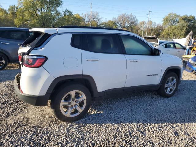3C4NJDBN2PT522869 - 2023 JEEP COMPASS LATITUDE WHITE photo 3
