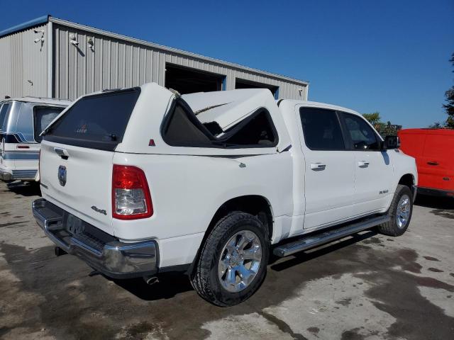 1C6RRFFG2KN675852 - 2019 RAM 1500 BIG HORN/LONE STAR WHITE photo 3