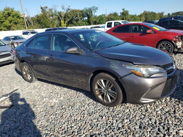 4T1BF1FK0HU279438 - 2017 TOYOTA CAMRY LE GRAY photo 4