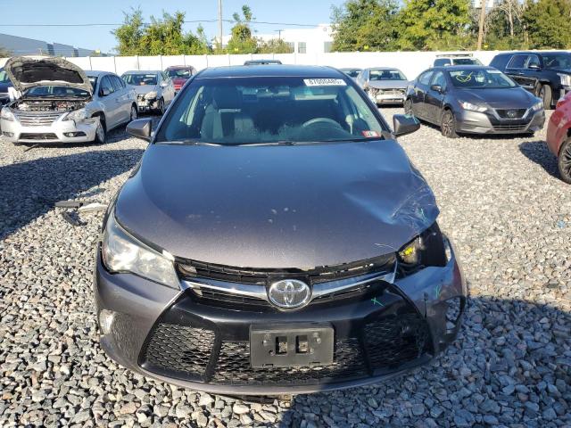 4T1BF1FK0HU279438 - 2017 TOYOTA CAMRY LE GRAY photo 5