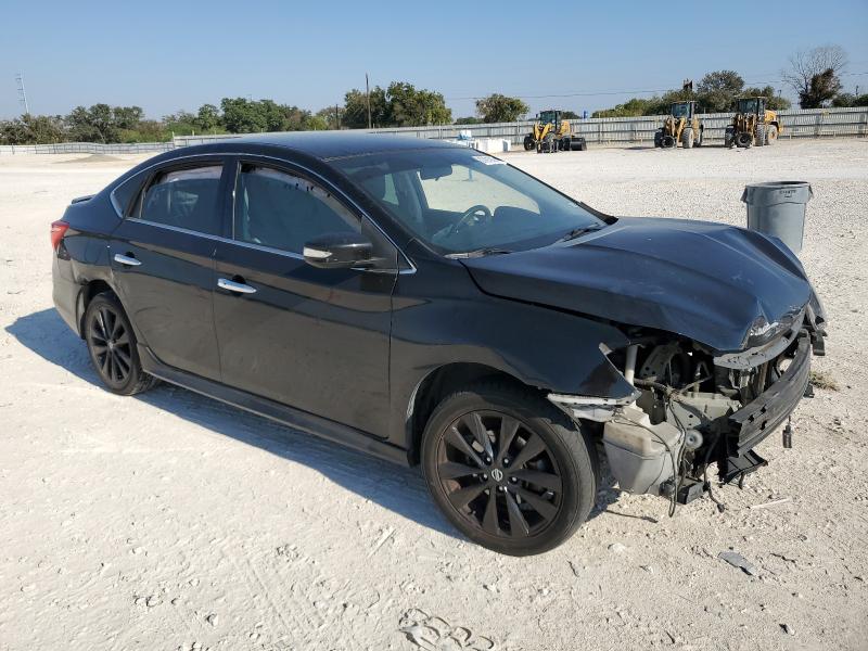 3N1AB7AP0JY314731 - 2018 NISSAN SENTRA S 黑色 照片 4