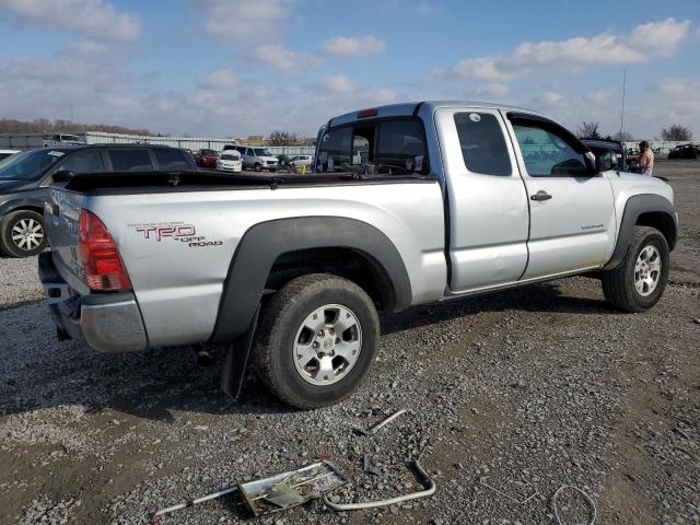 5TETU62N95Z031820 - 2005 TOYOTA TACOMA PRERUNNER ACCESS CAB SILVER photo 3