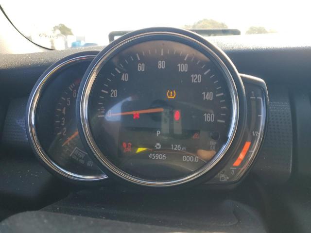 WMWXP5C51J3C65265 - 2018 MINI COOPER ORANGE photo 9