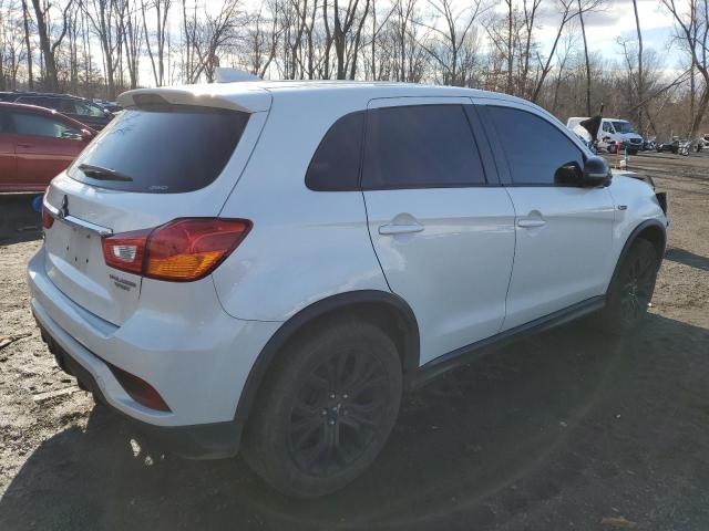 JA4AR3AU0KU031168 - 2019 MITSUBISHI OUTLANDER SPORT ES WHITE photo 3