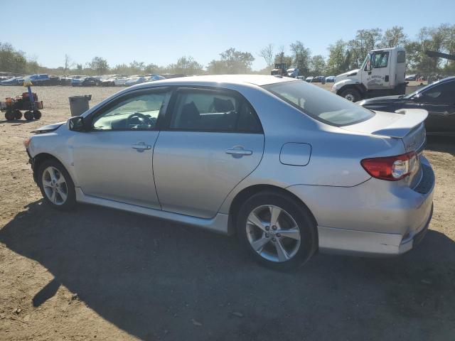 5YFBU4EE0DP189608 - 2013 TOYOTA COROLLA BASE GRAY photo 2