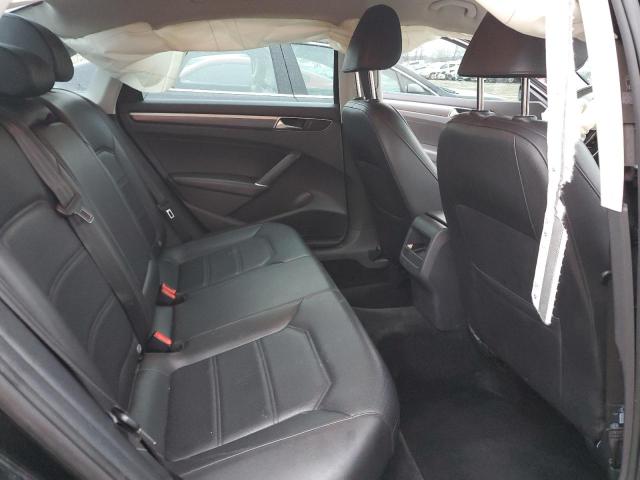 1VWDT7A30HC053704 - 2017 VOLKSWAGEN PASSAT R-LINE Schwarz Foto 10