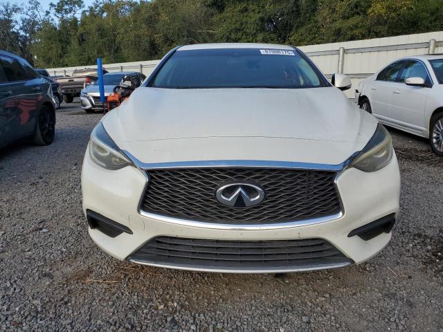 SJKCH5CPXJA056466 - 2018 INFINITI QX30 BASE 米色 照片 5