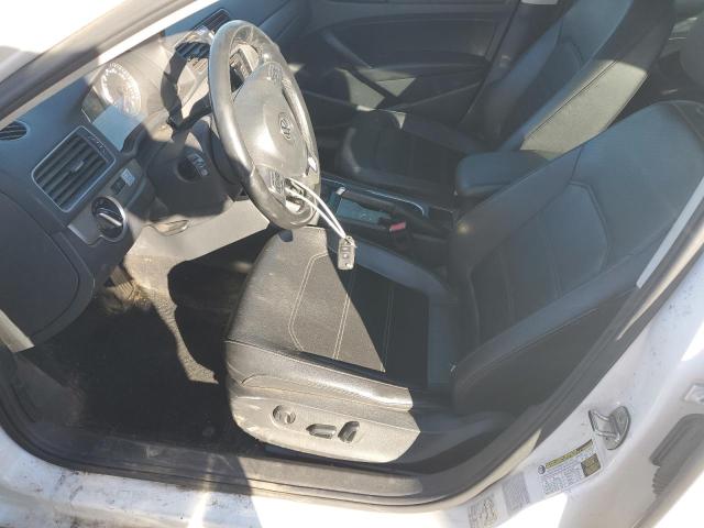 1VWBV7A33FC098151 - 2015 VOLKSWAGEN PASSAT SE WHITE photo 7