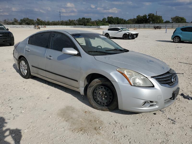 1N4AL2AP9CN476683 - 2012 NISSAN ALTIMA BASE SILVER photo 4