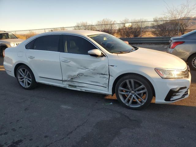 1VWDT7A31HC063061 - 2017 VOLKSWAGEN PASSAT R-LINE Սպիտակ լուսանկար 4