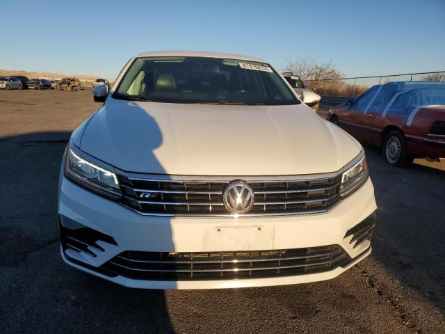 1VWDT7A31HC063061 - 2017 VOLKSWAGEN PASSAT R-LINE Սպիտակ լուսանկար 5
