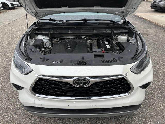 5TDGZRBH7MS531422 - 2021 TOYOTA HIGHLANDER XLE WHITE photo 7