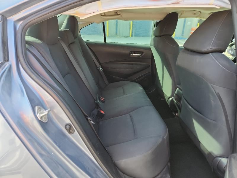 5YFHPRAE7LP029034 - 2020 TOYOTA COROLLA LE Gümüş foto 10