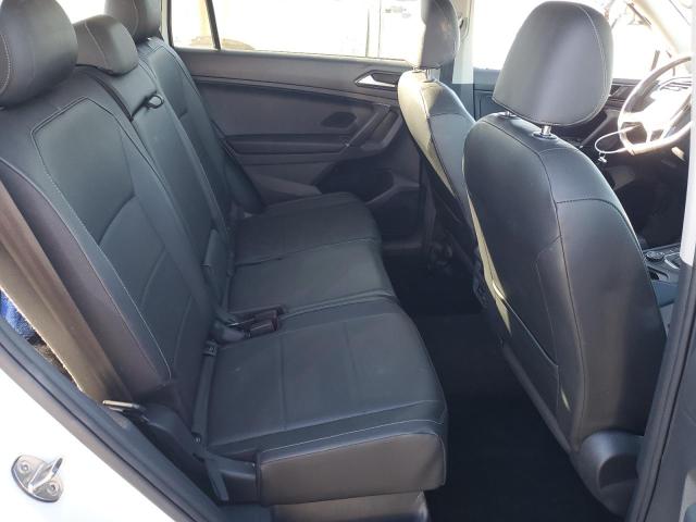 3VV2B7AX9JM024448 - 2018 VOLKSWAGEN TIGUAN SE Weiß Foto 11