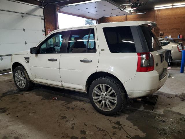 SALFT2BNXAH193310 - 2010 LAND ROVER LR2 HSE TECHNOLOGY WHITE photo 2
