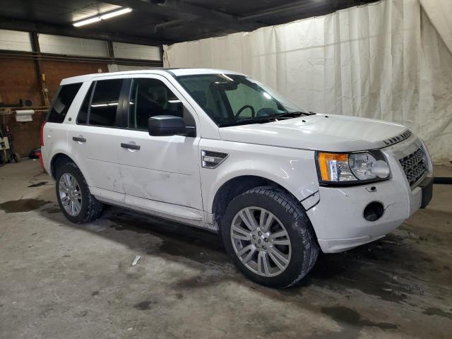 SALFT2BNXAH193310 - 2010 LAND ROVER LR2 HSE TECHNOLOGY WHITE photo 4