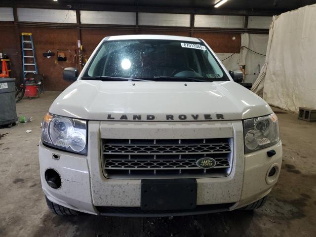 SALFT2BNXAH193310 - 2010 LAND ROVER LR2 HSE TECHNOLOGY WHITE photo 5