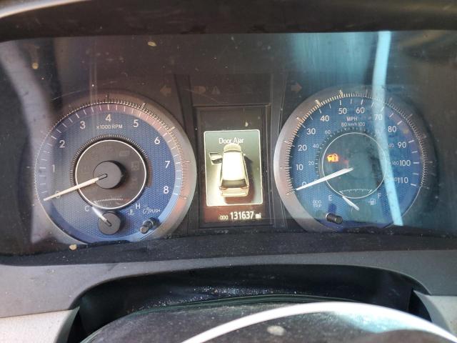 5TDYK3DC3FS635402 - 2015 TOYOTA SIENNA XLE 银色 照片 9