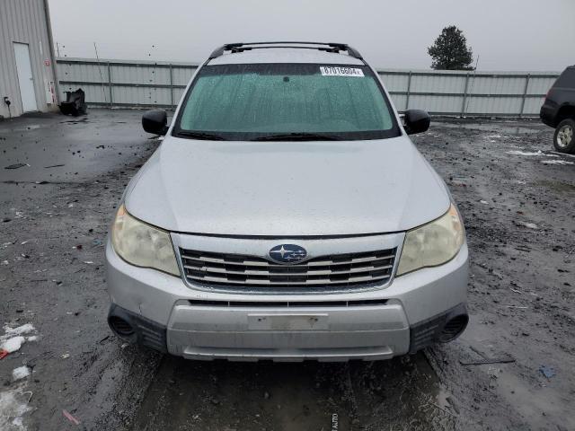 JF2SH6BC4AH805998 - 2010 SUBARU FORESTER XS Күміс фото 5