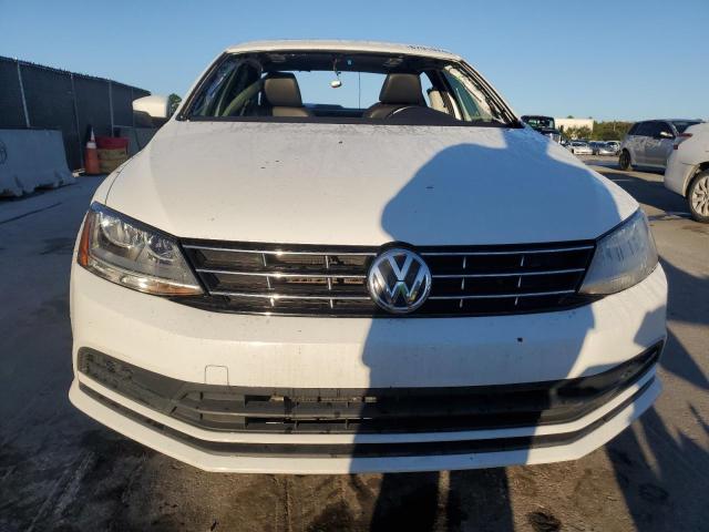 3VWDB7AJ7JM225880 - 2018 VOLKSWAGEN JETTA SE WHITE photo 5