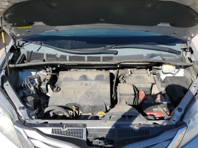 5TDYK3DC9CS223707 - 2012 TOYOTA SIENNA XLE Plata foto 12