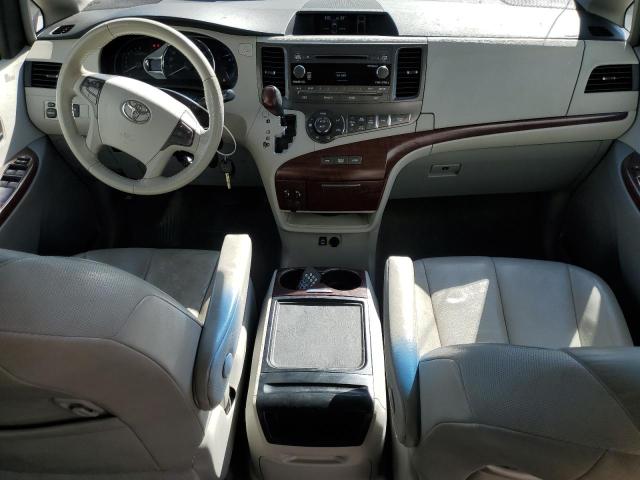 5TDYK3DC9CS223707 - 2012 TOYOTA SIENNA XLE Plata foto 8