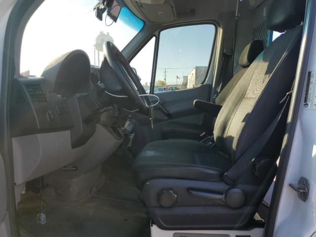WD3PE7DC8E5882150 - 2014 MERCEDES-BENZ SPRINTER 2500 WHITE photo 7