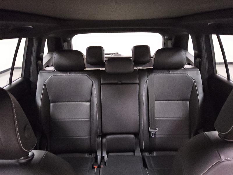 3VV3B7AX2MM148487 - 2021 VOLKSWAGEN TIGUAN SE Boz foto 10