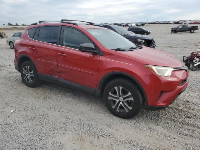 JTMBFREV3HJ148939 - 2017 TOYOTA RAV4 LE RED photo 4
