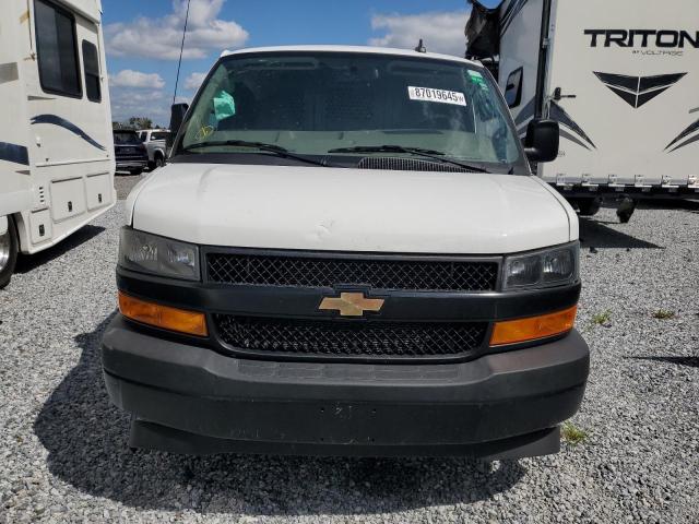 1GCWGAFP2P1240851 - 2023 CHEVROLET EXPRESS WHITE photo 5
