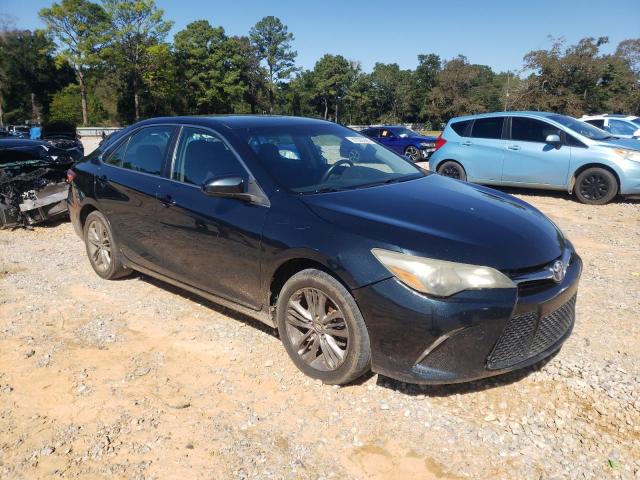 4T1BF1FKXHU321579 - 2017 TOYOTA CAMRY LE BLUE photo 4