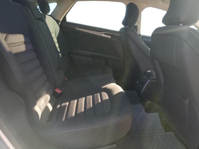 3FA6P0LU4KR139819 - 2019 FORD FUSION SE SILVER photo 10