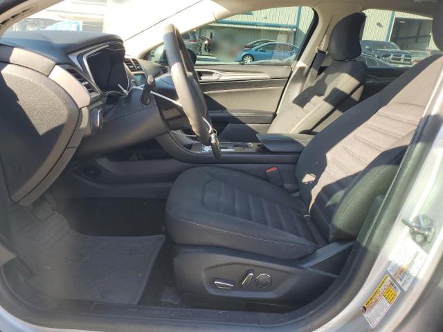 3FA6P0LU4KR139819 - 2019 FORD FUSION SE SILVER photo 7