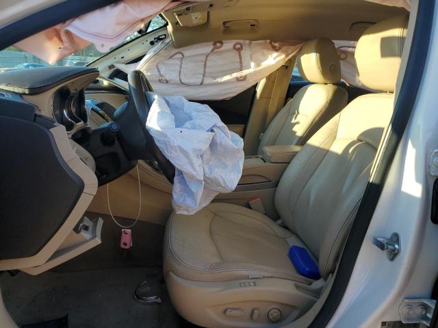 1G4GE5ED1BF287773 - 2011 BUICK LACROSSE CXS WHITE photo 7