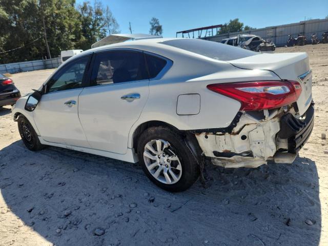 1N4AL3AP1JC138063 - 2018 NISSAN ALTIMA 2.5 白色 照片 2